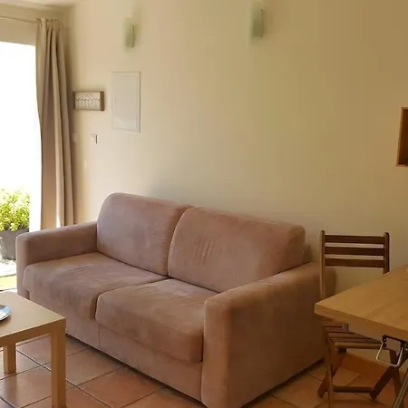 Les Bains Maisonette Avec Terasse De 30 M2 Et Parking Prive דירה *