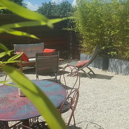 Les Bains Maisonette Avec Terasse De 30 M2 Et Parking Prive דירה Gréoux-les-Bains