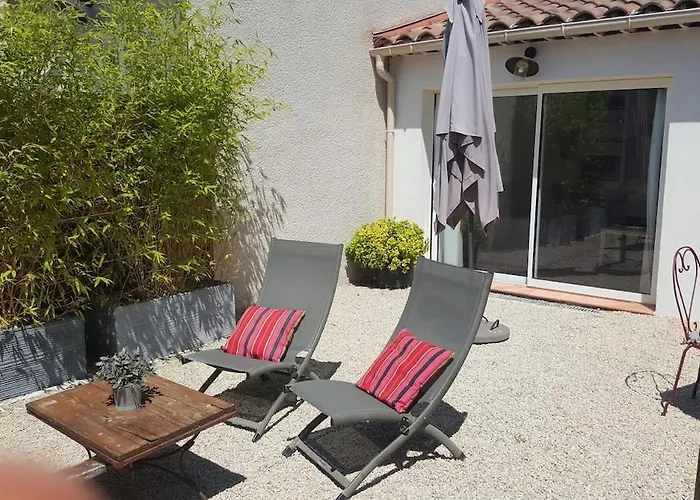 Les Bains Maisonette Avec Terasse De 30 M2 Et Parking Privé Appartement