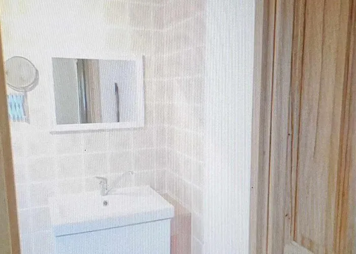 Les Bains Maisonette Avec Terasse De 30 M2 Et Parking Privé